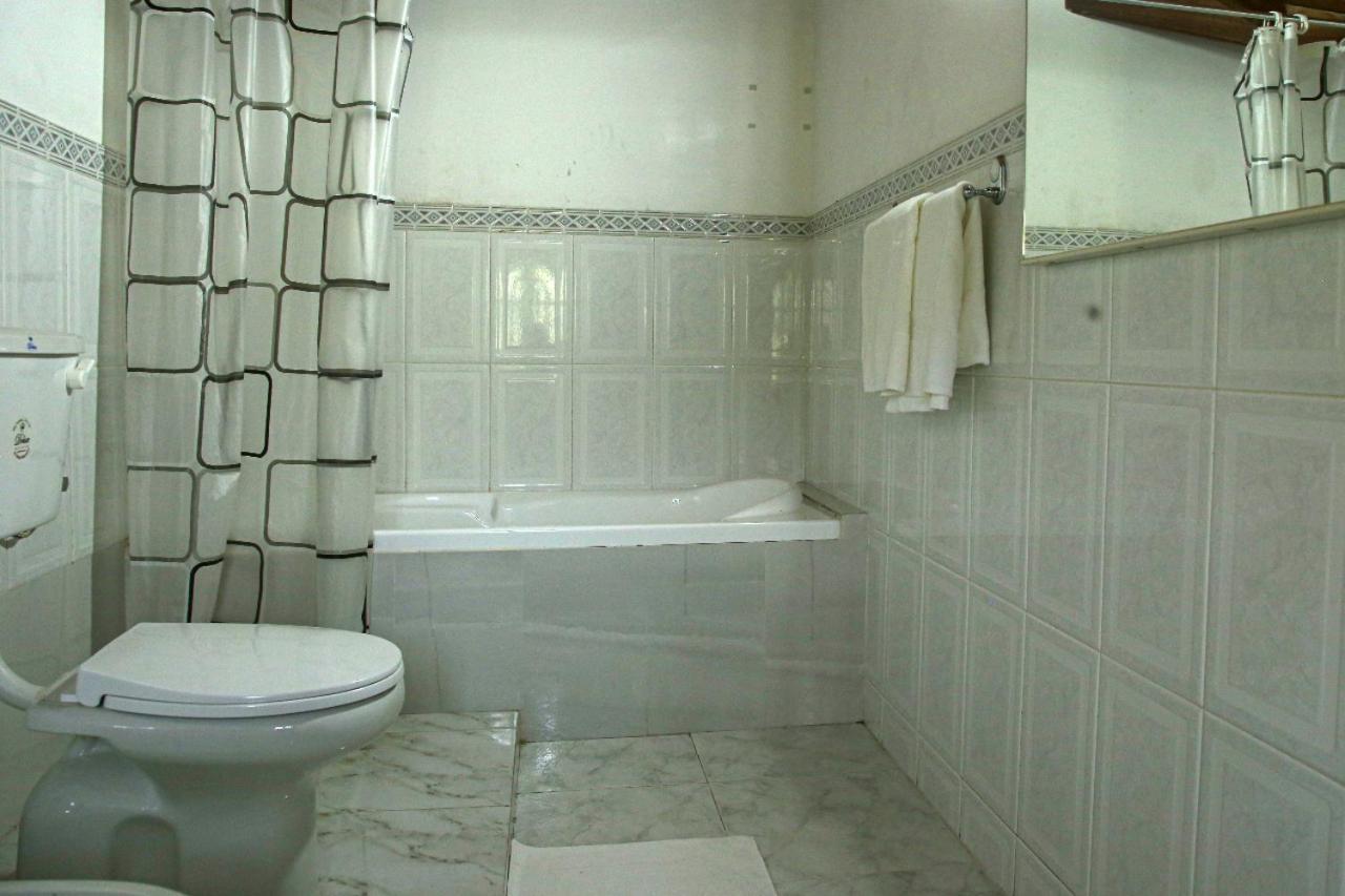Hanthana Breeze Bungalow Kandy Exterior photo